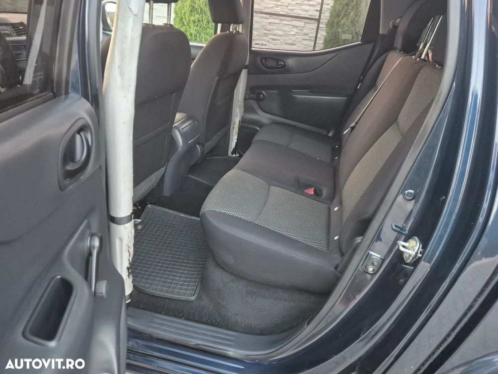 Nissan Navara - 8