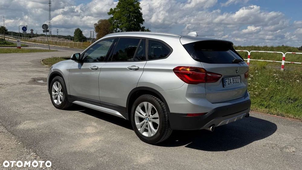 BMW X1 - 25