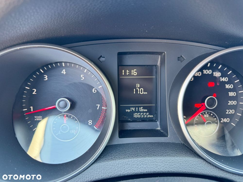 Volkswagen Golf 1.6 Comfortline - 20