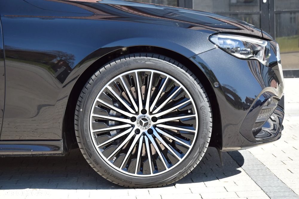 Mercedes-Benz Klasa E 220 d mHEV 4-Matic AMG 9G-Tronic - 14
