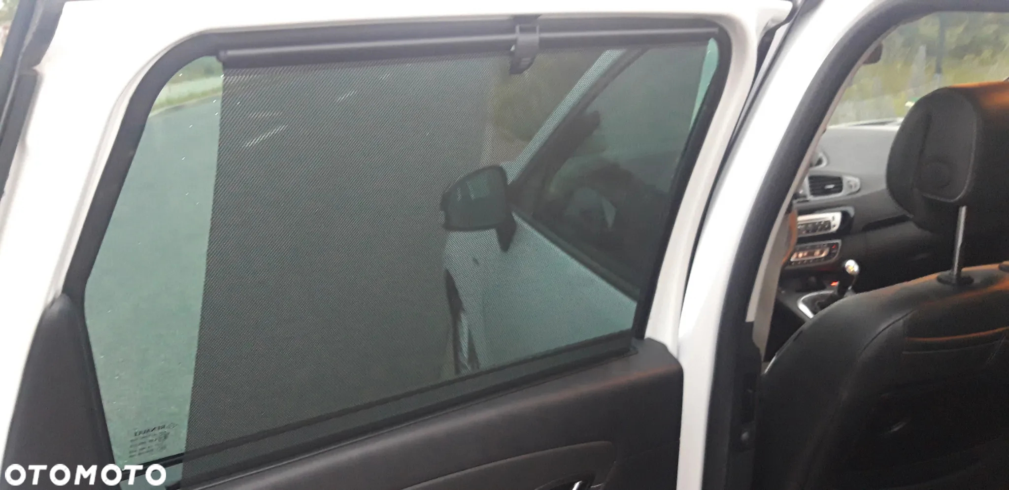 Renault Scenic - 11