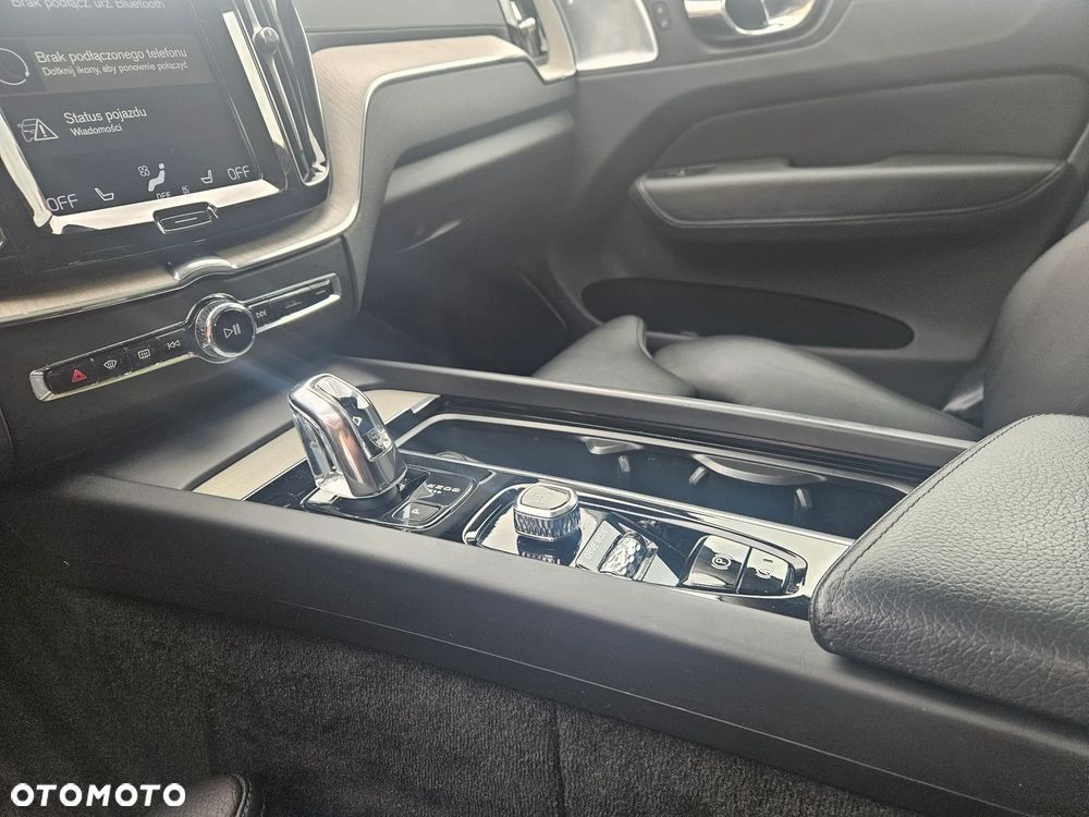 Volvo XC 60 - 19