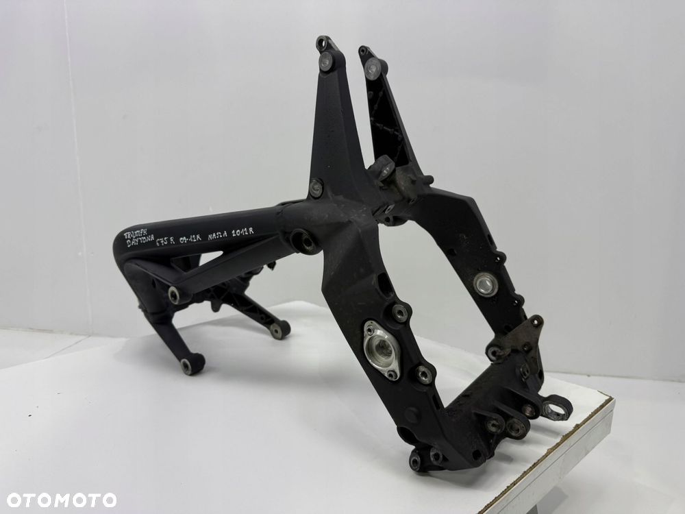 RAMA Triumph Daytona 675 R Street Triple 2012 oryginalna cała ładna sprawna - 5