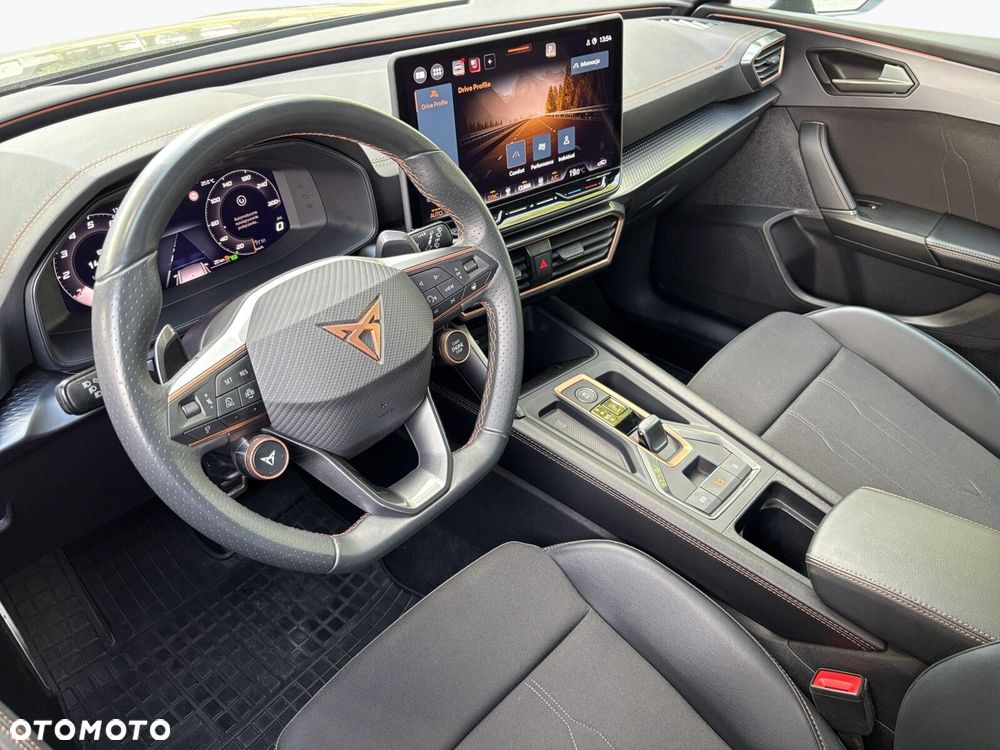 Cupra Leon 1.5 eTSI DSG - 11