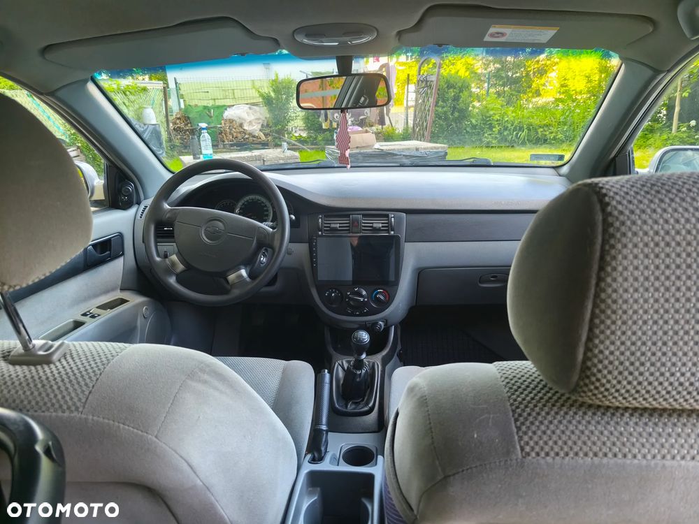 Chevrolet Lacetti 1.4 SE / Star - 25