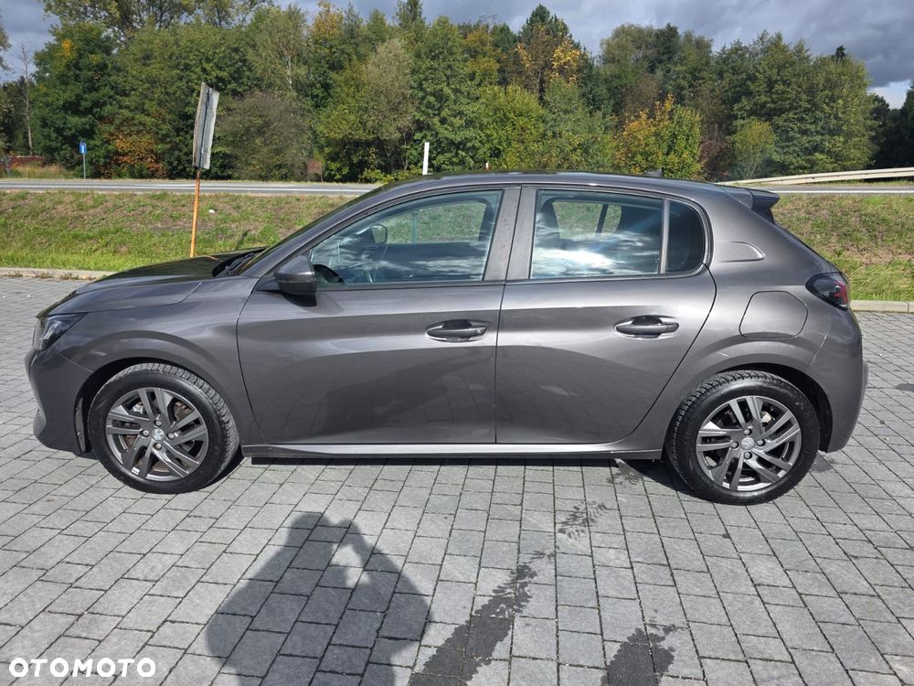 Peugeot 208 - 6