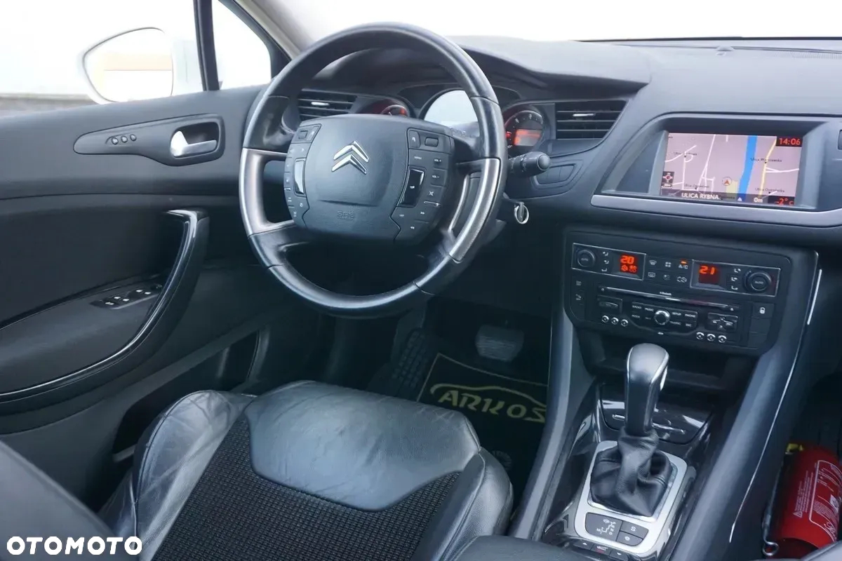 Citroën C5 Tourer HDi 165 FAP Exclusive - 28