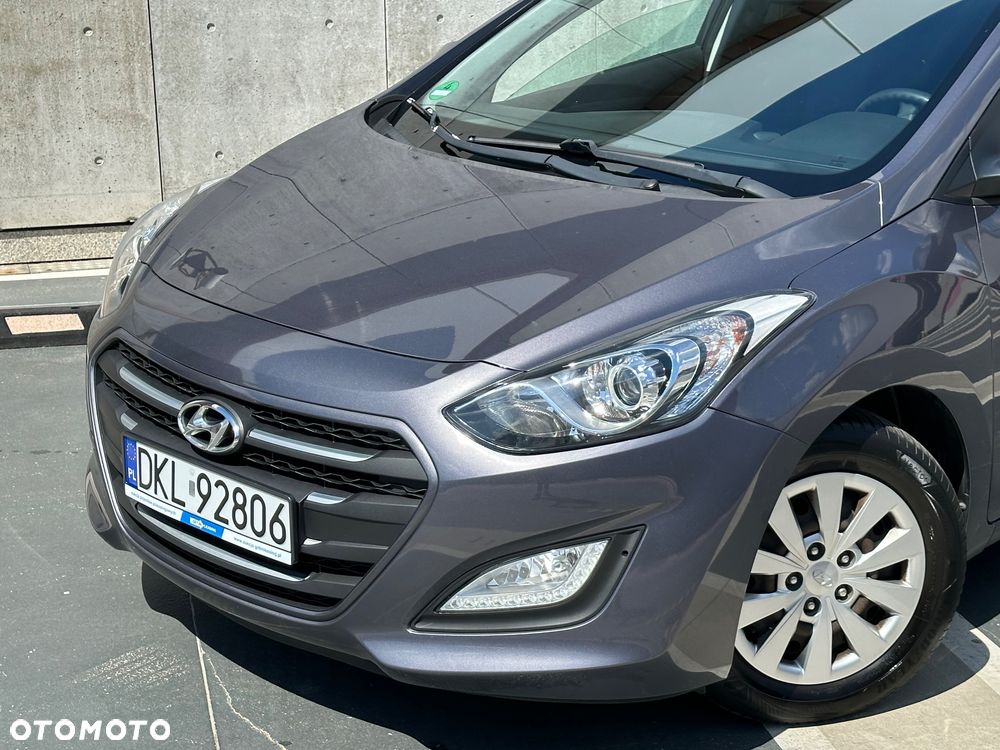 Hyundai i30 1.6 CRDi BlueDrive Comfort - 12