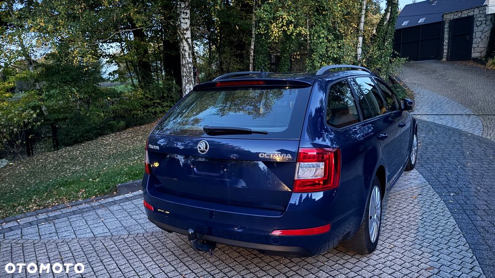 Skoda Octavia - 25