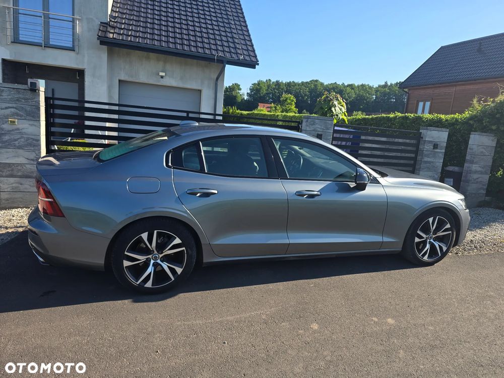 Volvo S60 B4 B R-Design - 10