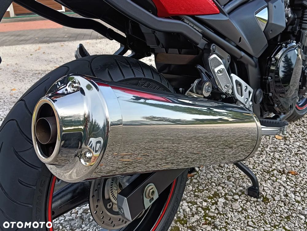 Suzuki Bandit - 32