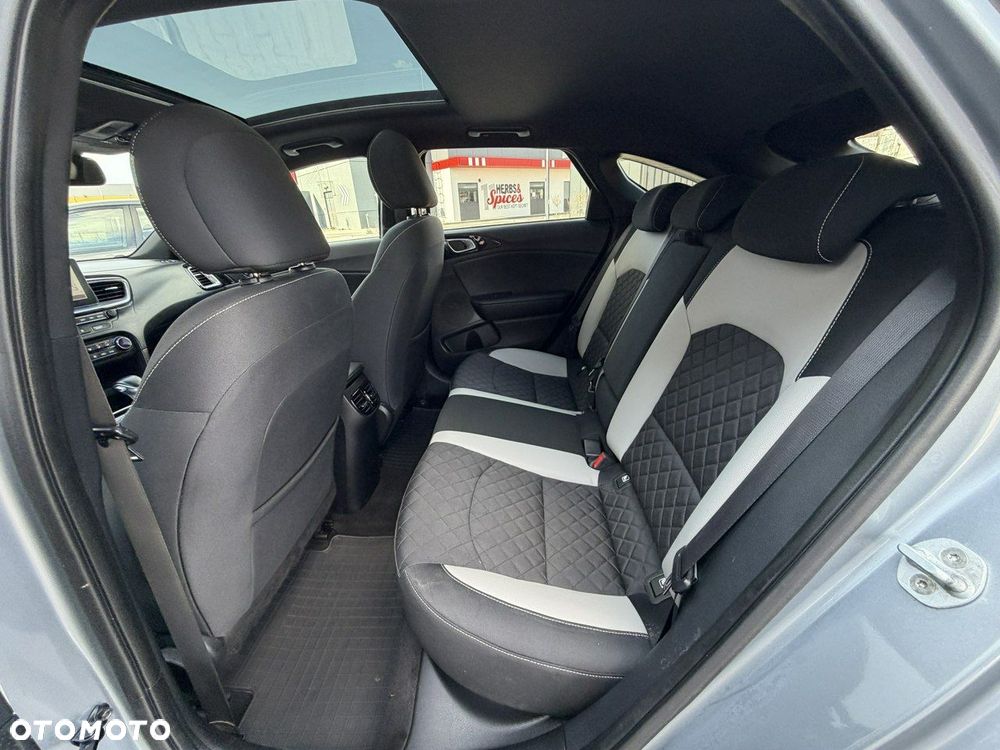 Kia ProCeed 1.6 CRDi DCT7 SCR GT LINE - 34