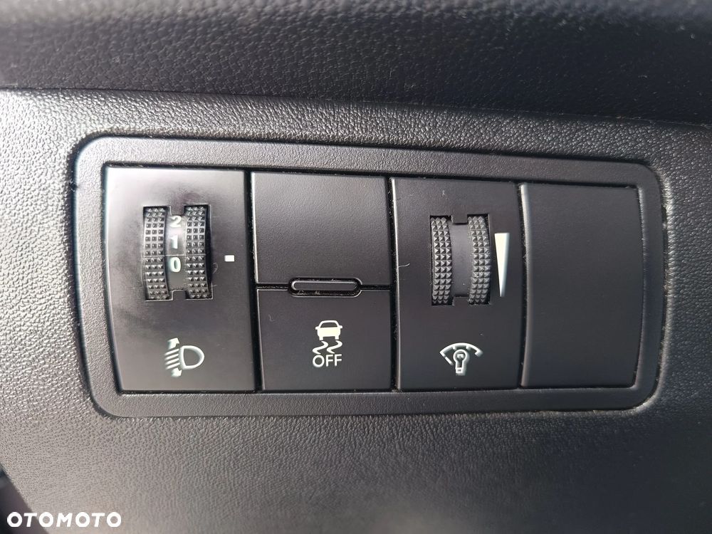 Hyundai ix20 1.4 Comfort - 25