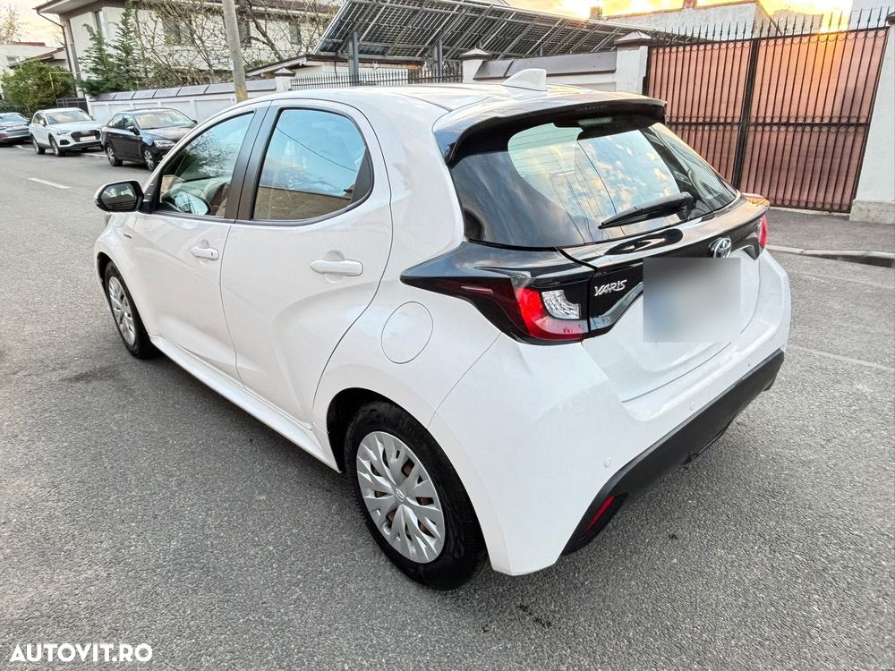 Toyota Yaris 1.5 VVT-i HSD Dynamic - 4