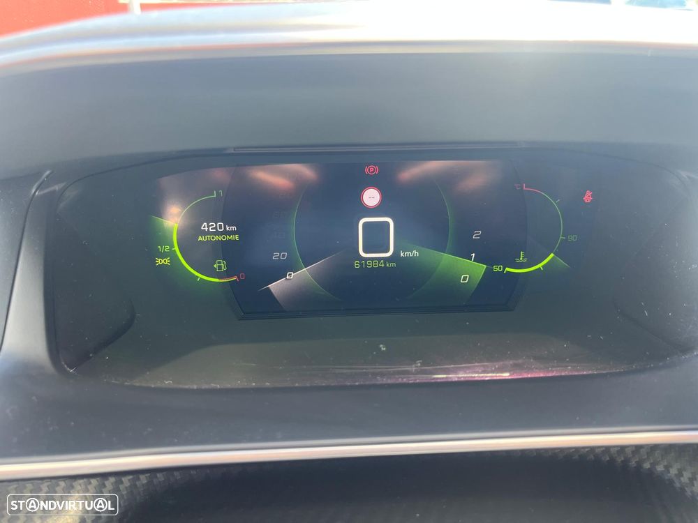 Peugeot 2008 - 18