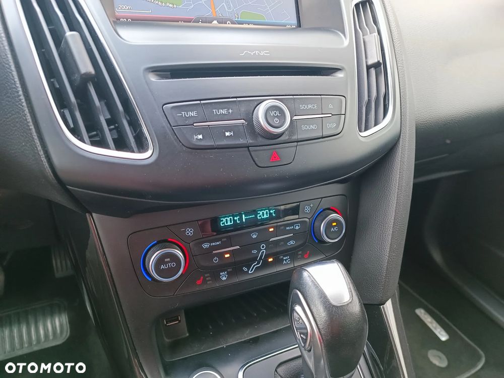 Ford Focus 2.0 TDCi Titanium ASS PowerShift - 19