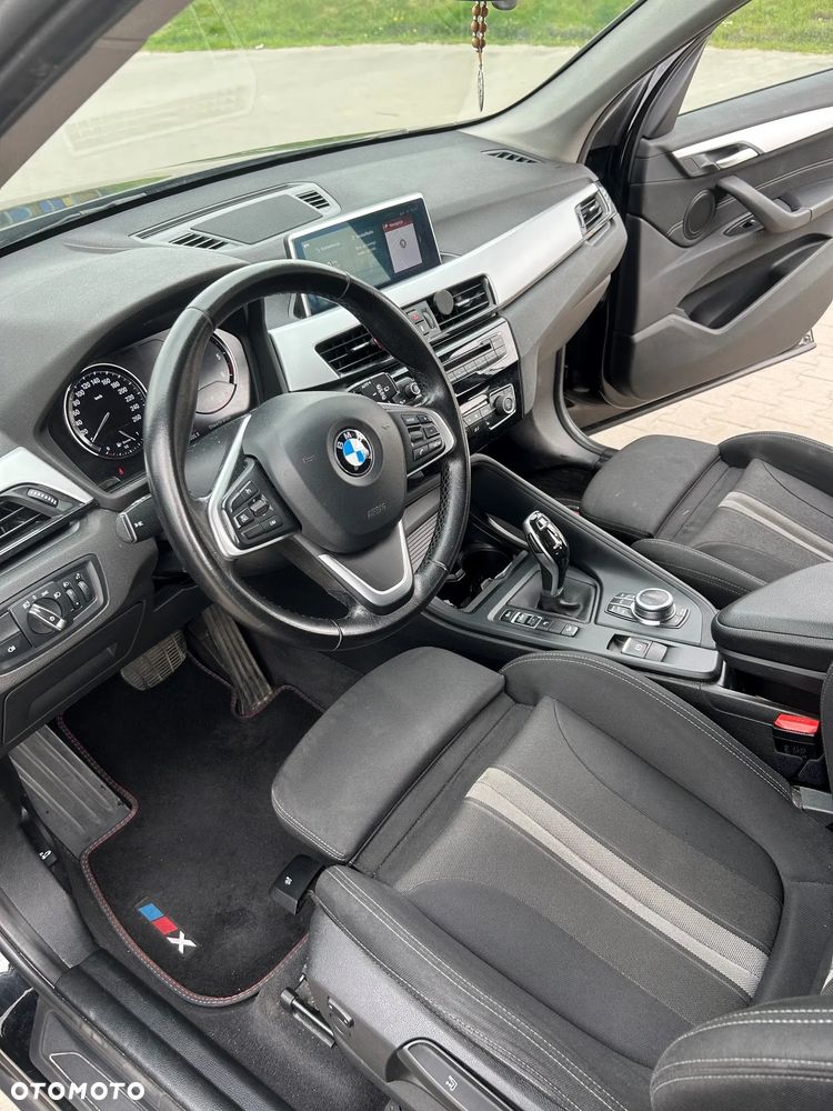 BMW X1 xDrive20d - 14