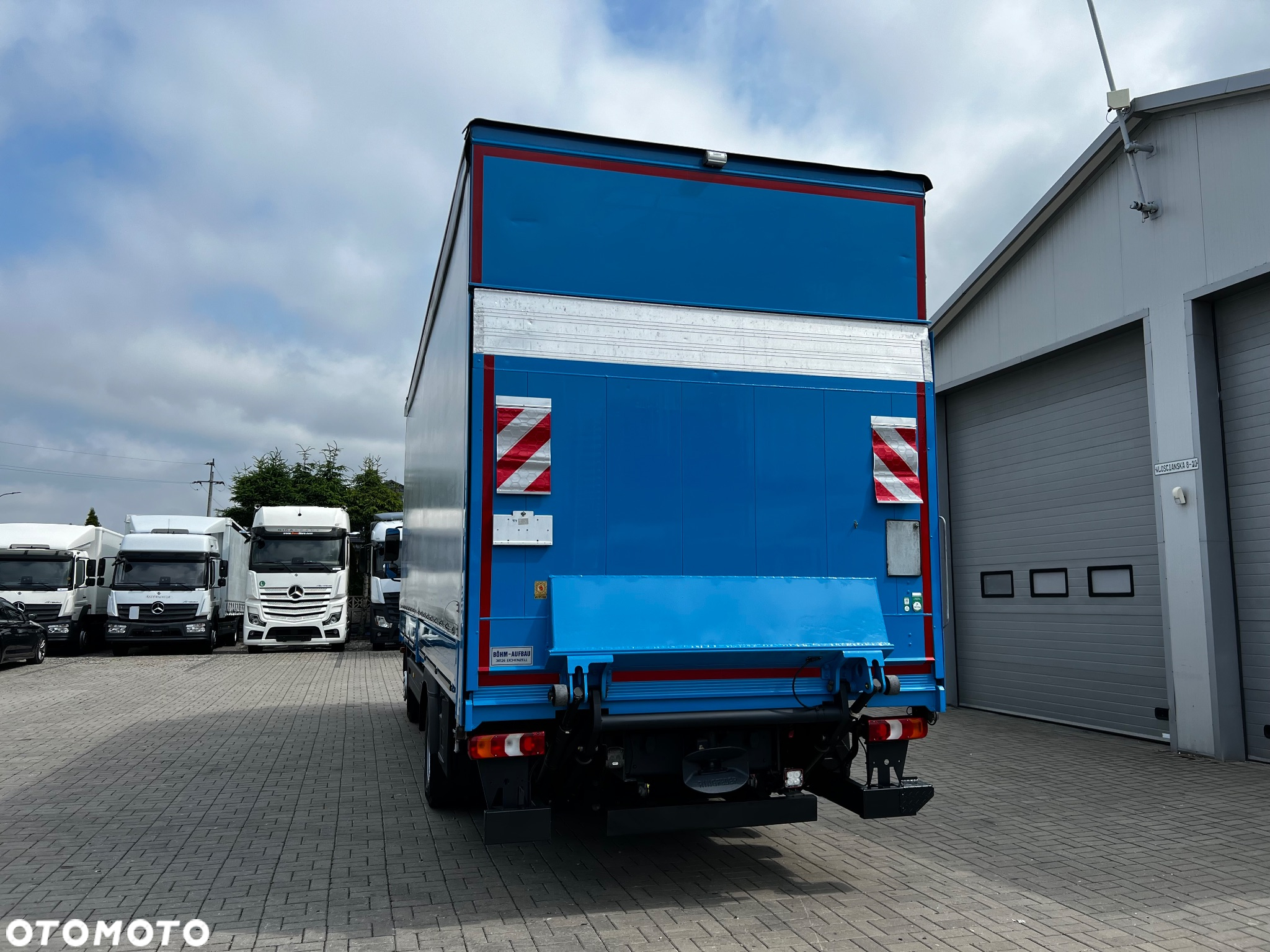 Mercedes-Benz ATEGO - 9