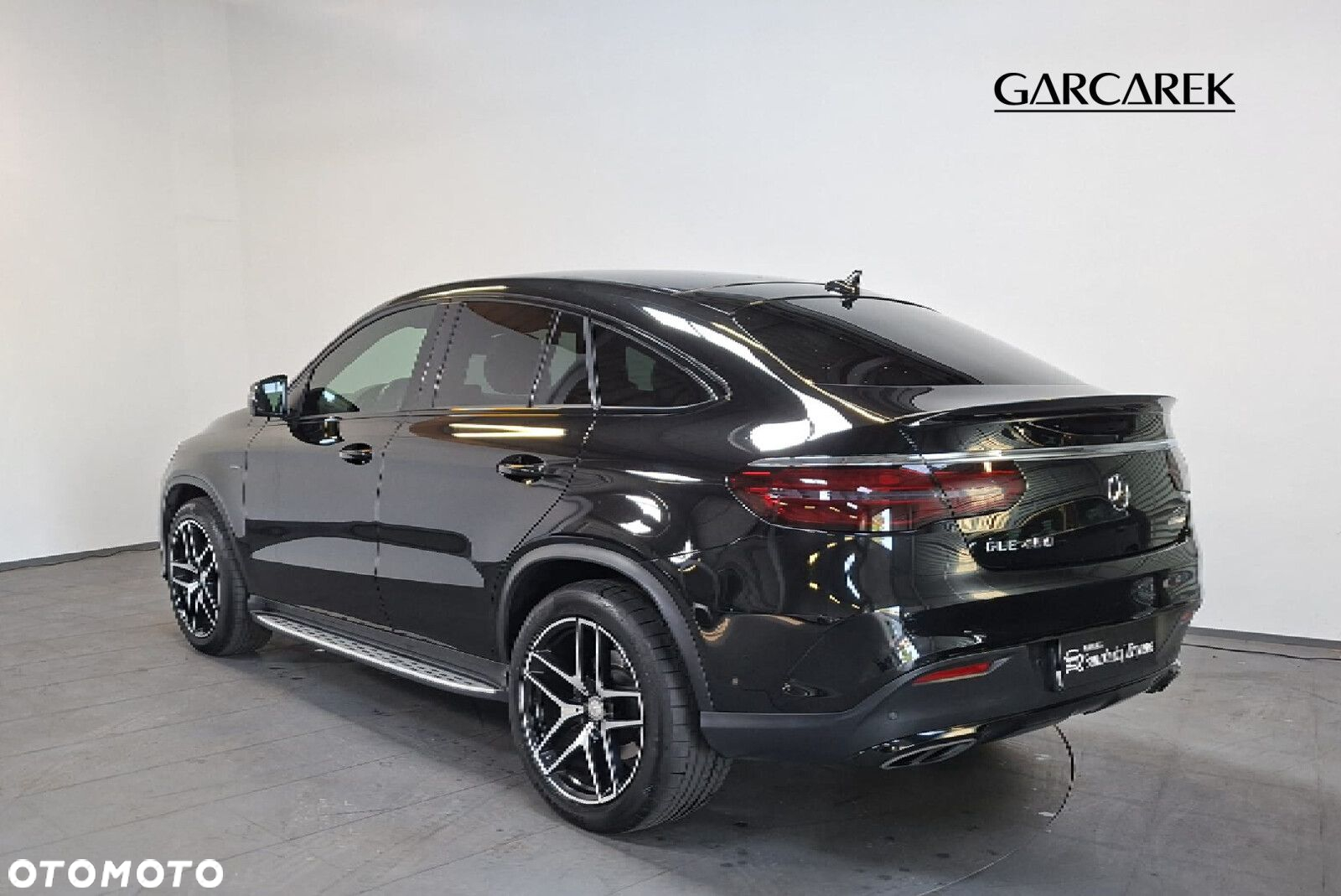Mercedes-Benz GLE Coupe 450 AMG 4-Matic - 4