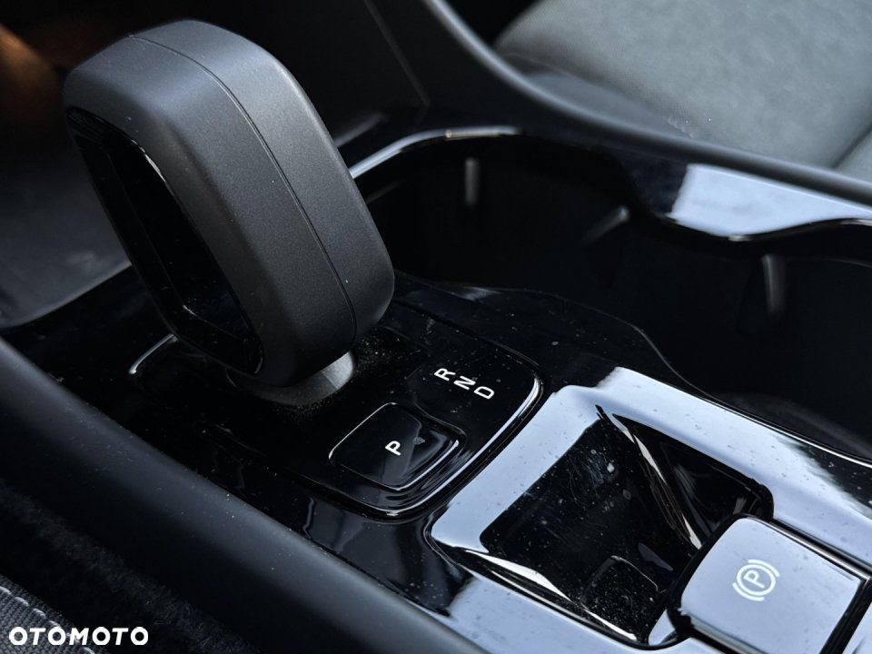 Volvo XC 40 - 20
