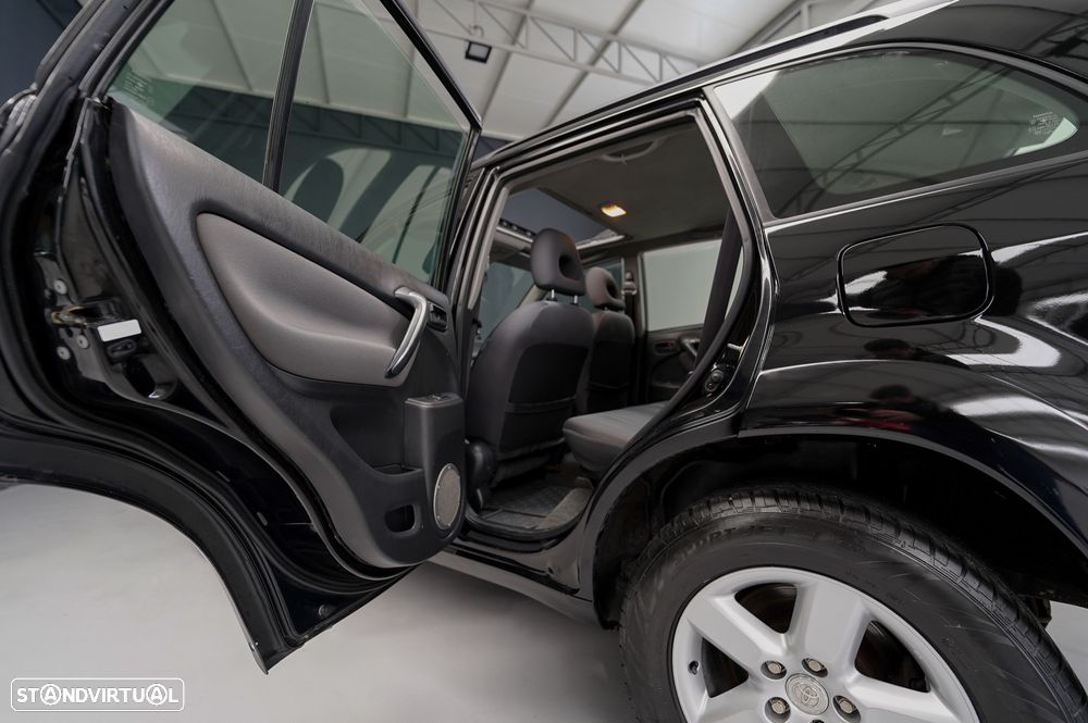 Toyota RAV4 2.0 D-4D Pack 2 - 18