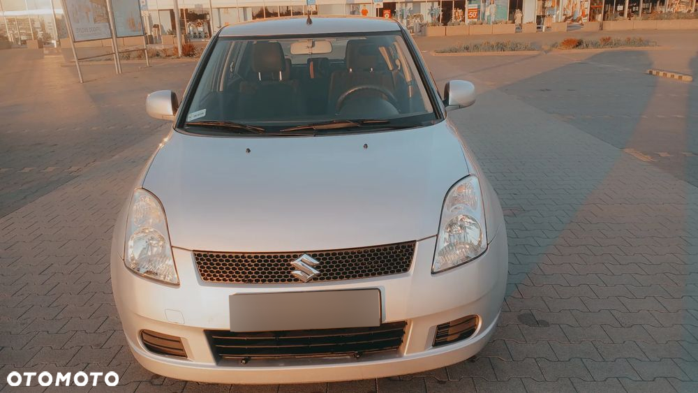 Suzuki Swift 1.3 GLX / Comfort - 10