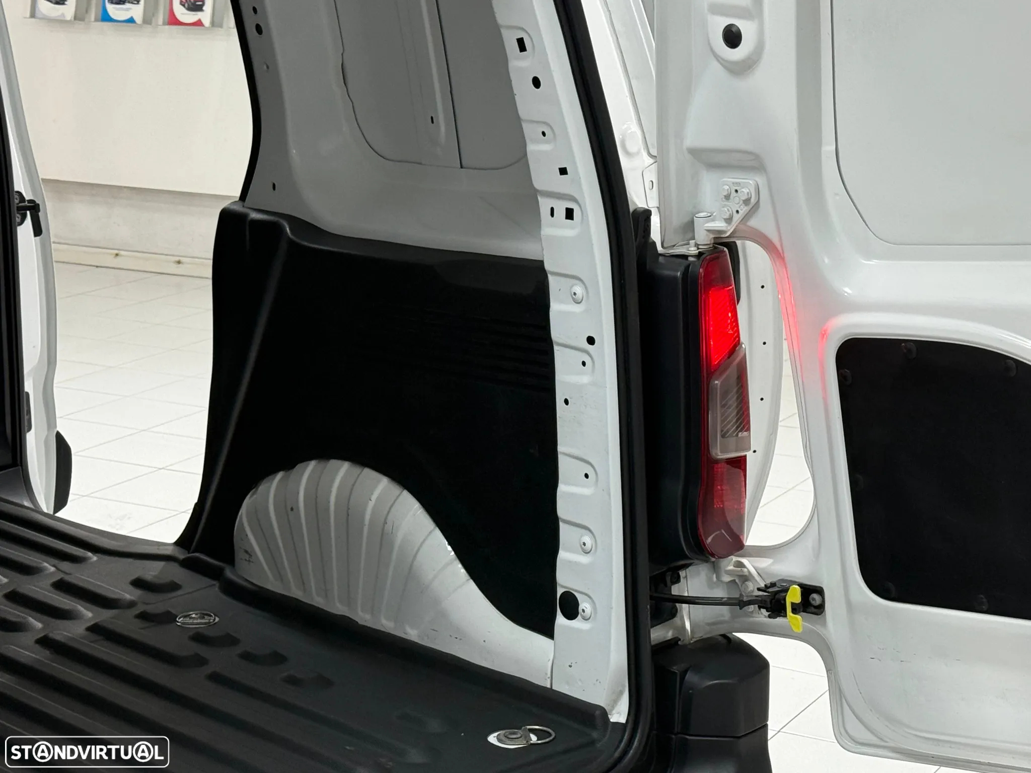 Opel Combo Life 1.5 CDTi L1H1 Edition Plus - 14