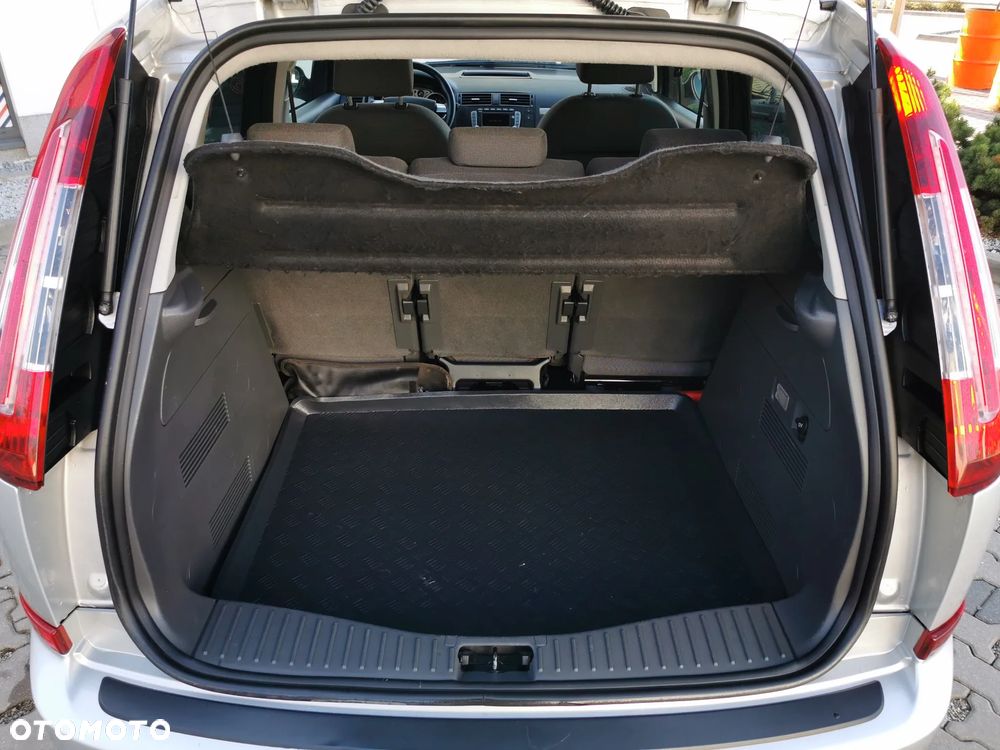 Ford Focus C-Max 1.8 TDCi Ghia - 19