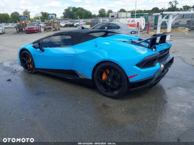 Lamborghini Huracan Performante - 4