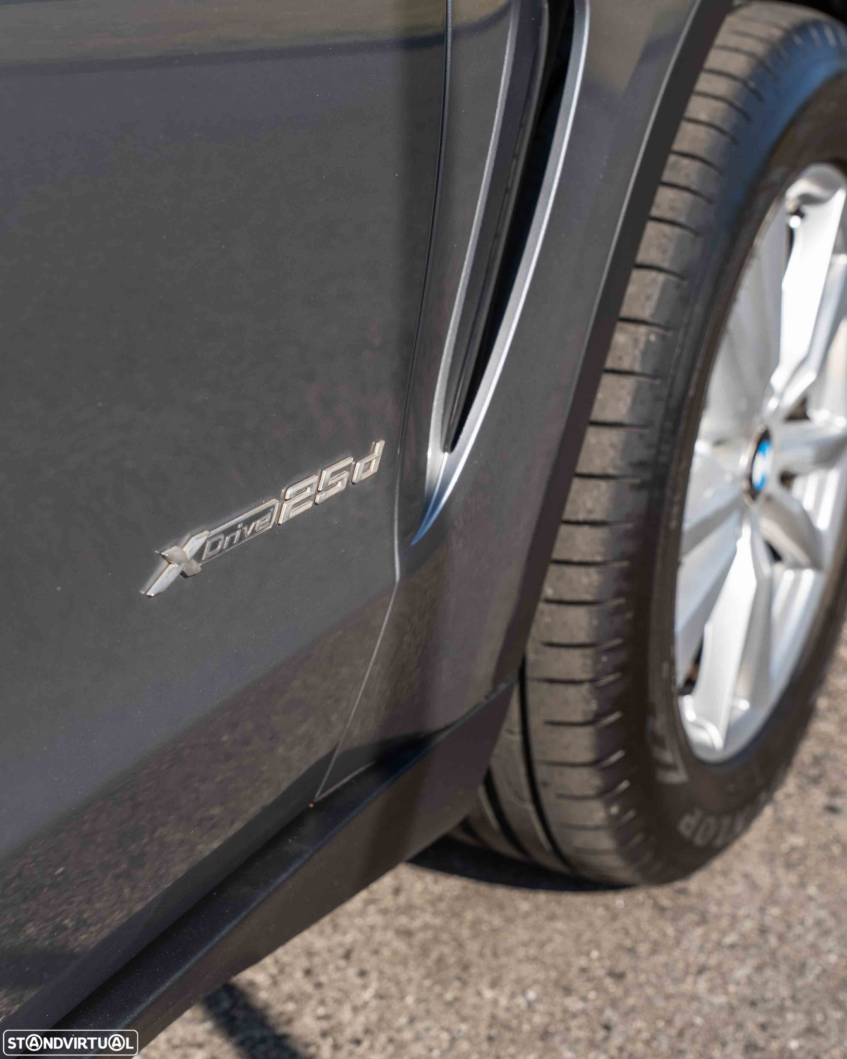 BMW X5 xDrive25d Sport-Aut. - 7