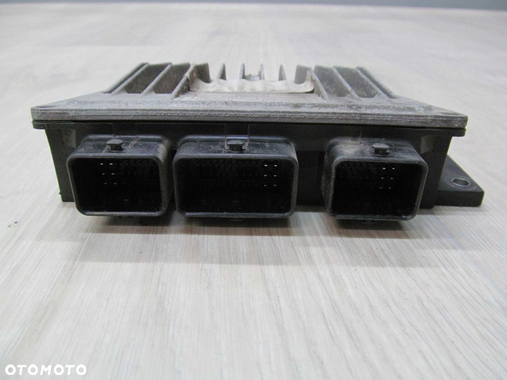 RENAULT 1.5 DCI KOMPUTER STEROWNIK 8200259832 8200264698 - 2