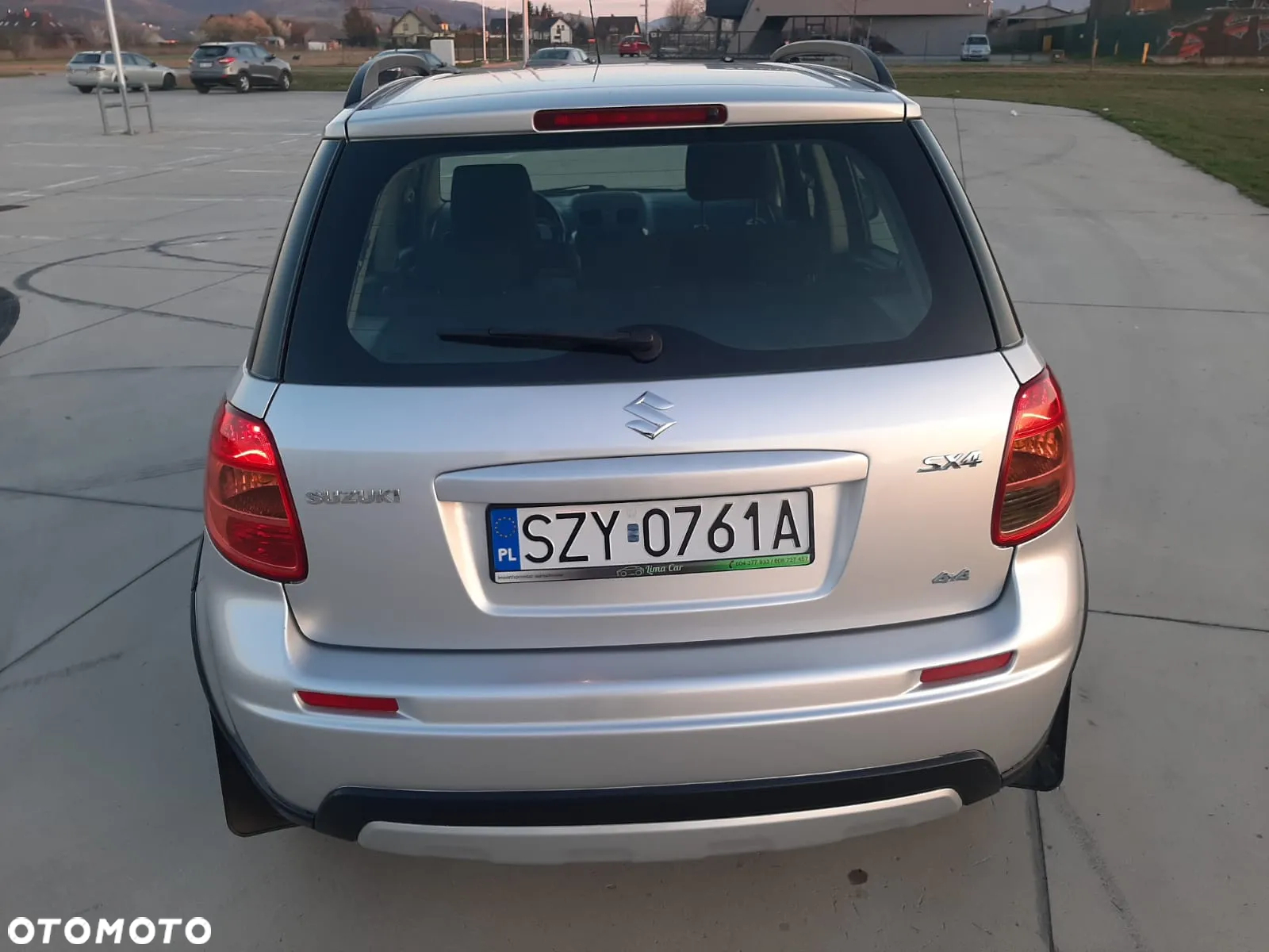 Suzuki SX4 1.6 Comfort Plus 4WD - 14