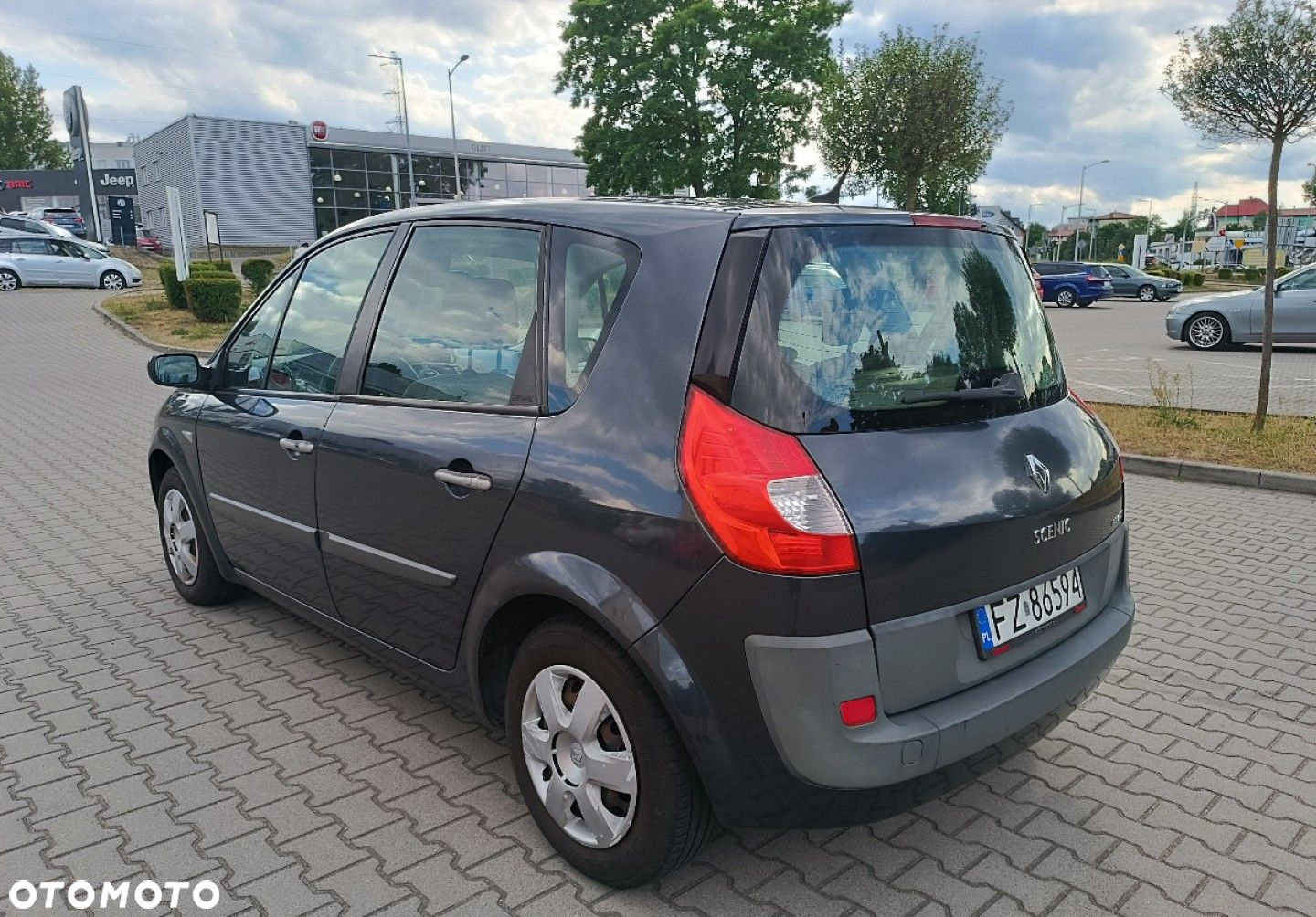 Renault Scenic - 7