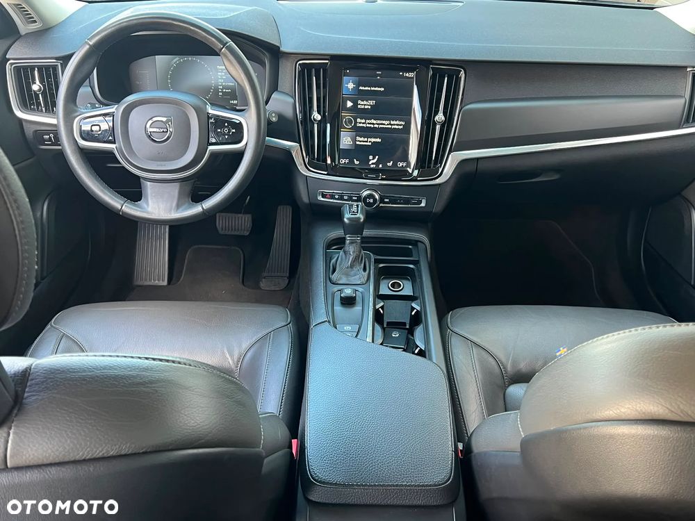 Volvo V90 - 16