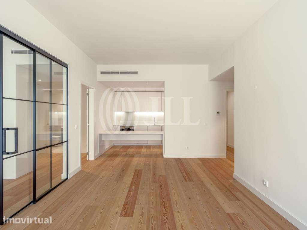 Apartamento T1 com garagem, no Conde de Lima, em Lisboa - Grande imagem: 2/20