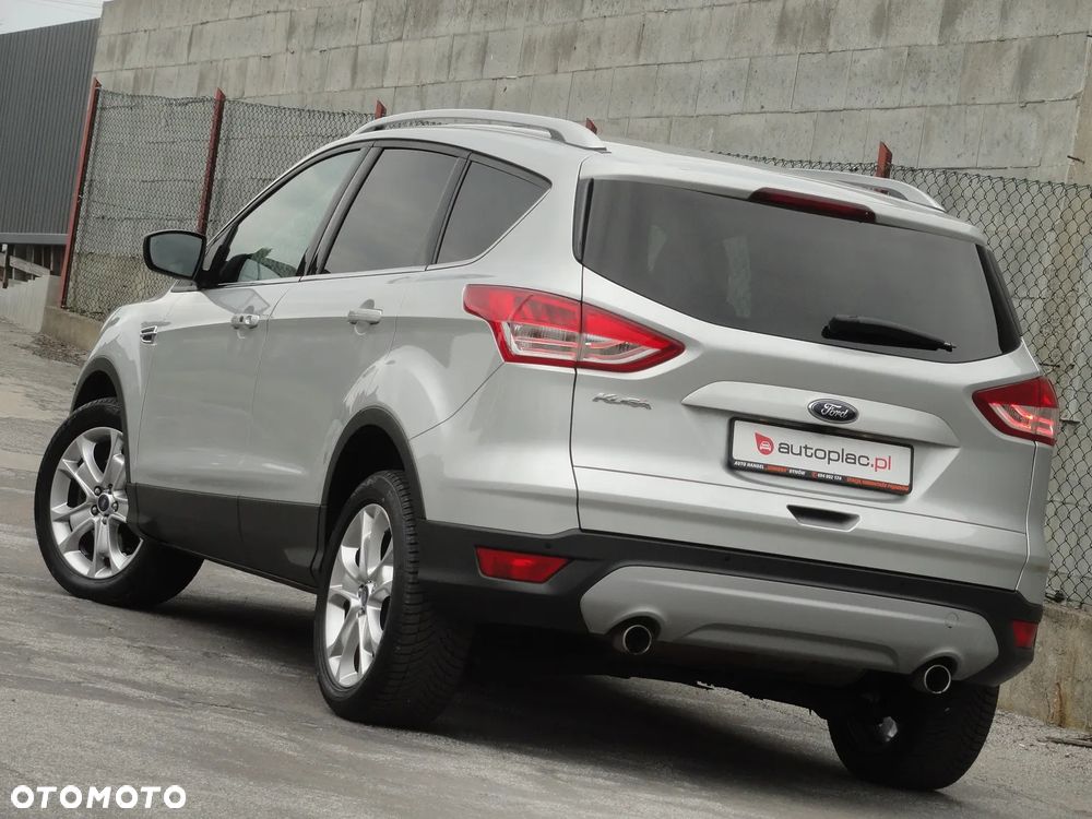 Ford Kuga 2.0 TDCi 4x4 Titanium - 4