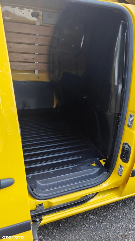 Renault Kangoo Maxi - 11