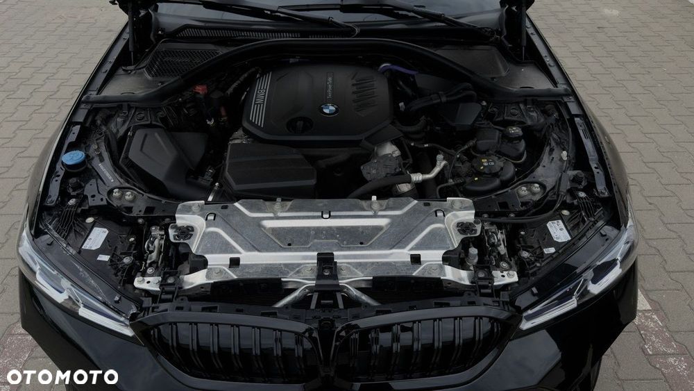 BMW Seria 3 320d xDrive M Sport sport - 16
