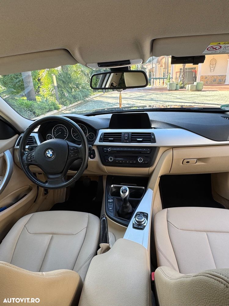 BMW Seria 3 320d EfficientDynamics Edition - 9