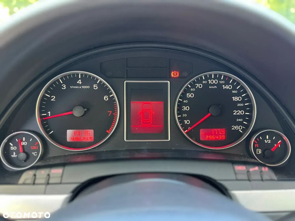 Audi A4 Avant 1.8T Quattro - 3