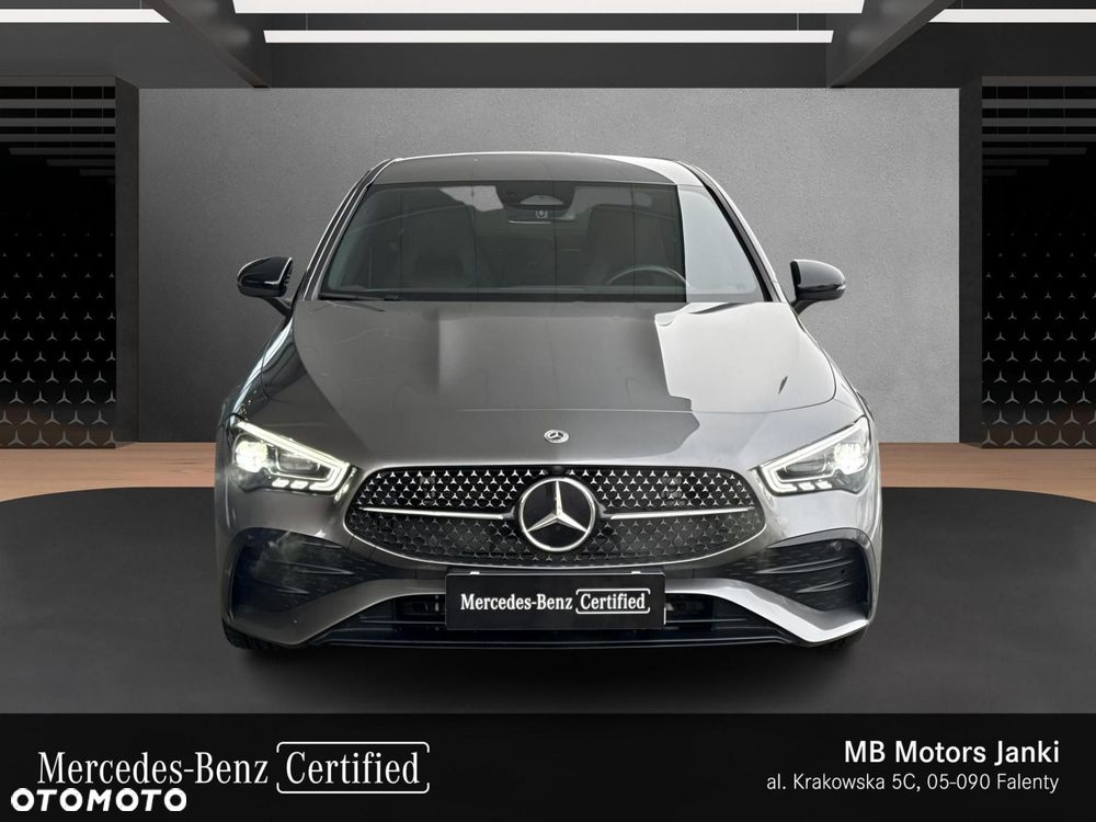 Mercedes-Benz CLA - 10