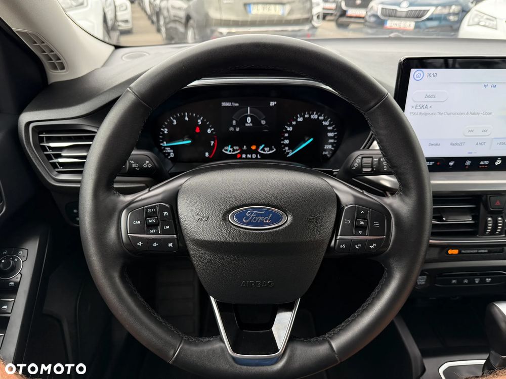 Ford Focus ver-1-0-ecoboost-mhev-titanium-style - 11