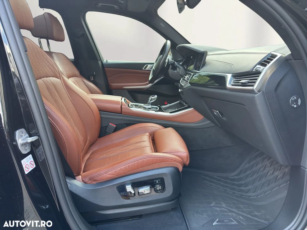 BMW X5 M 2020 — imagine 18