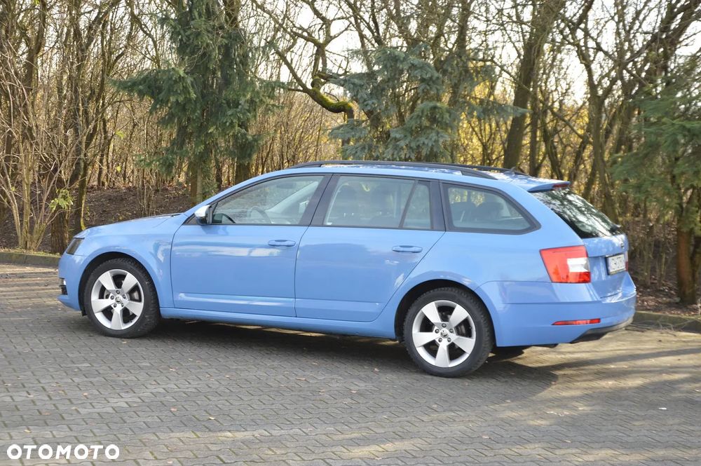 Skoda Octavia 2.0 TDI Sport Edition - 11