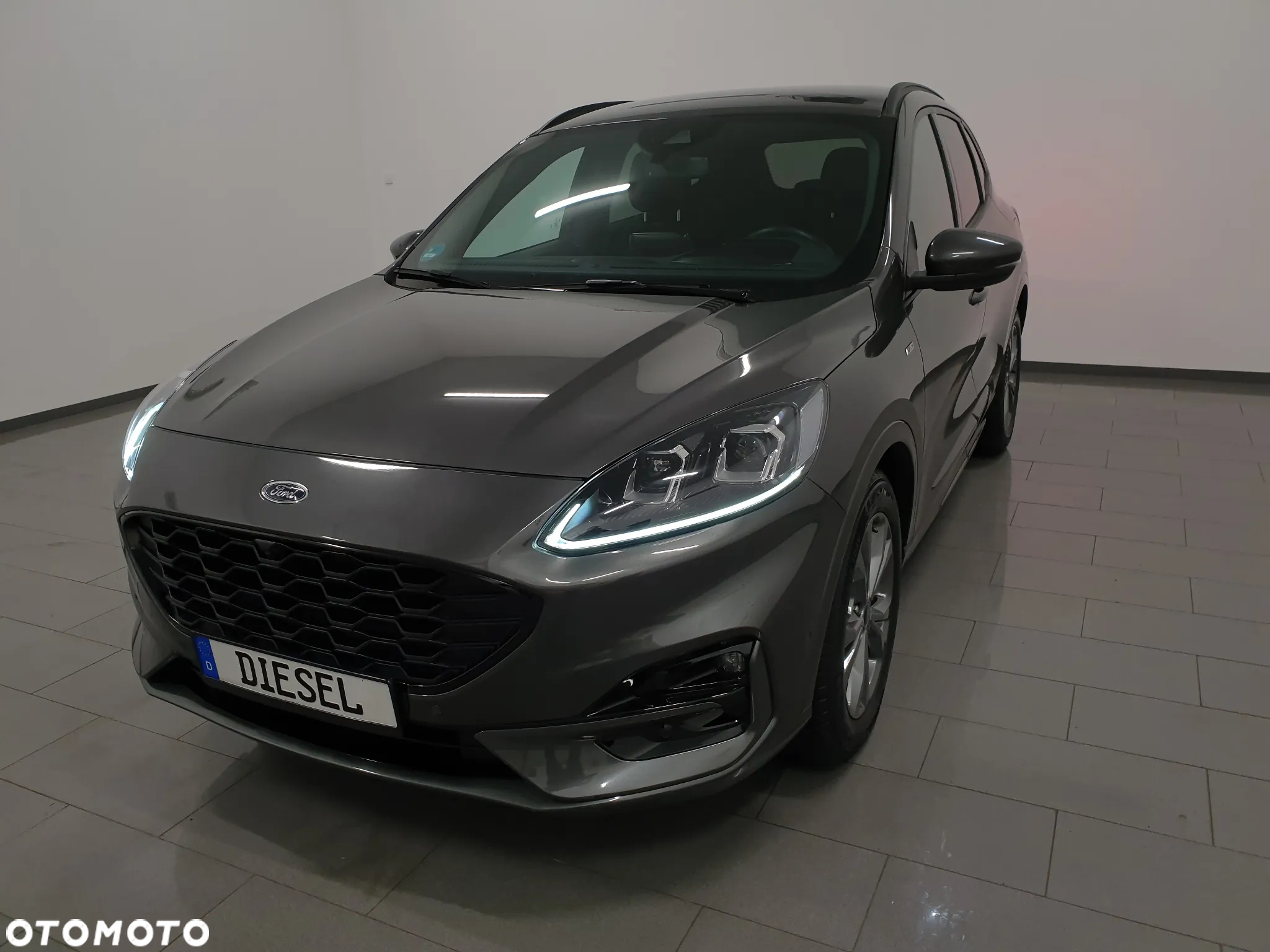 Ford Kuga 2.0 EcoBlue Hybrid ST-LINE X - 37