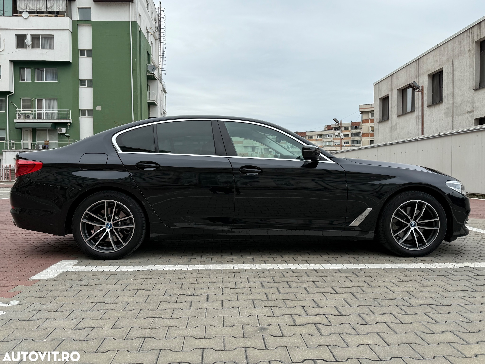 BMW Seria 5 520d AT - 5