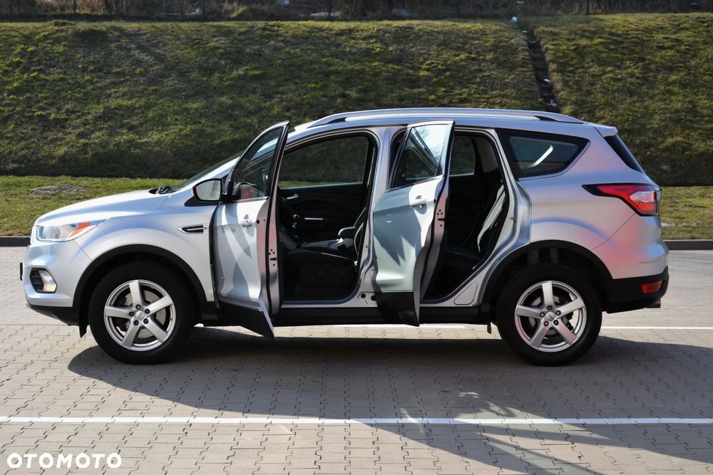 Ford Kuga 2.0 TDCi 4WD Trend - 25