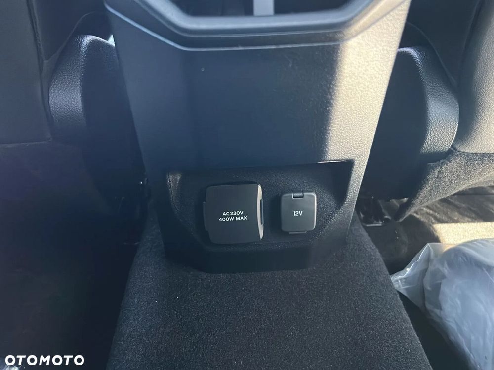Volkswagen Amarok - 28