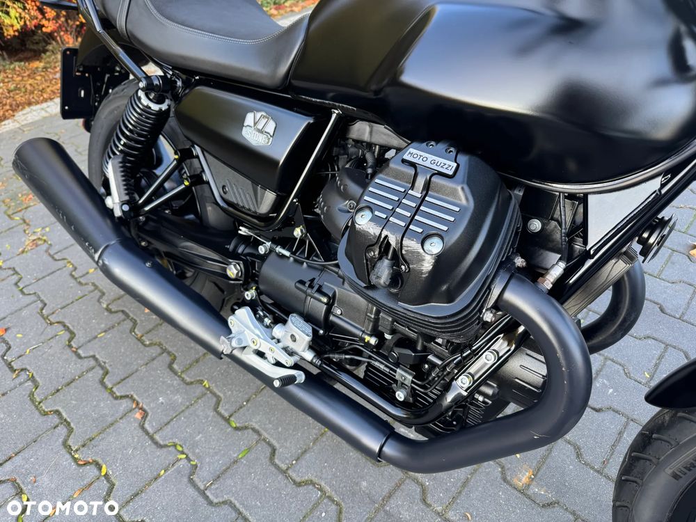 Moto Guzzi V7 - 14