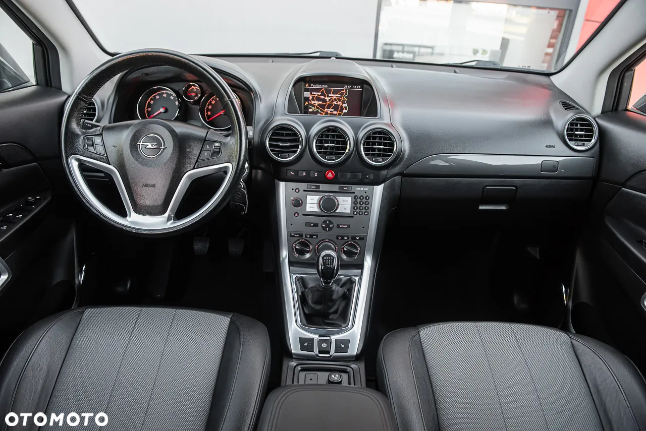Opel Antara 2.4 4x4 Cosmo - 24